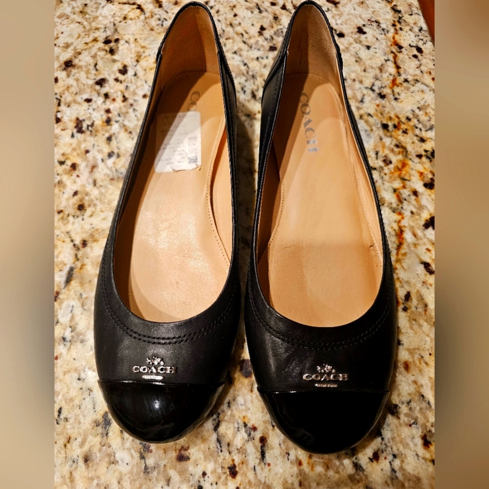 Womens Coach flats size 7.5.